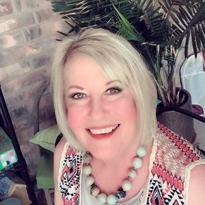 Meet your Posher, Mary ann